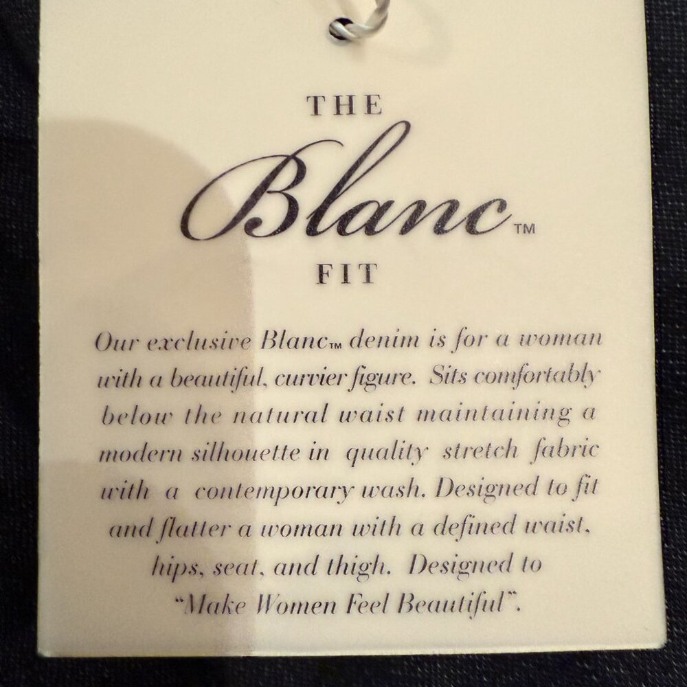 White House Black Market "Blanc" Skirt - Picture 3 of 6